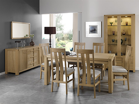 Neo Dining range from Winsor with traditional joints and solid oak